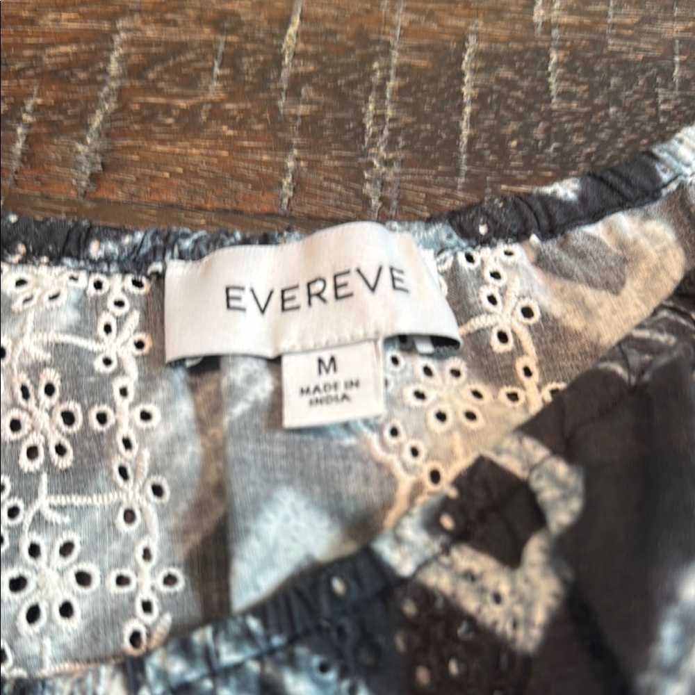 Oaklynn Eyelet Top - Picture 5 of 6